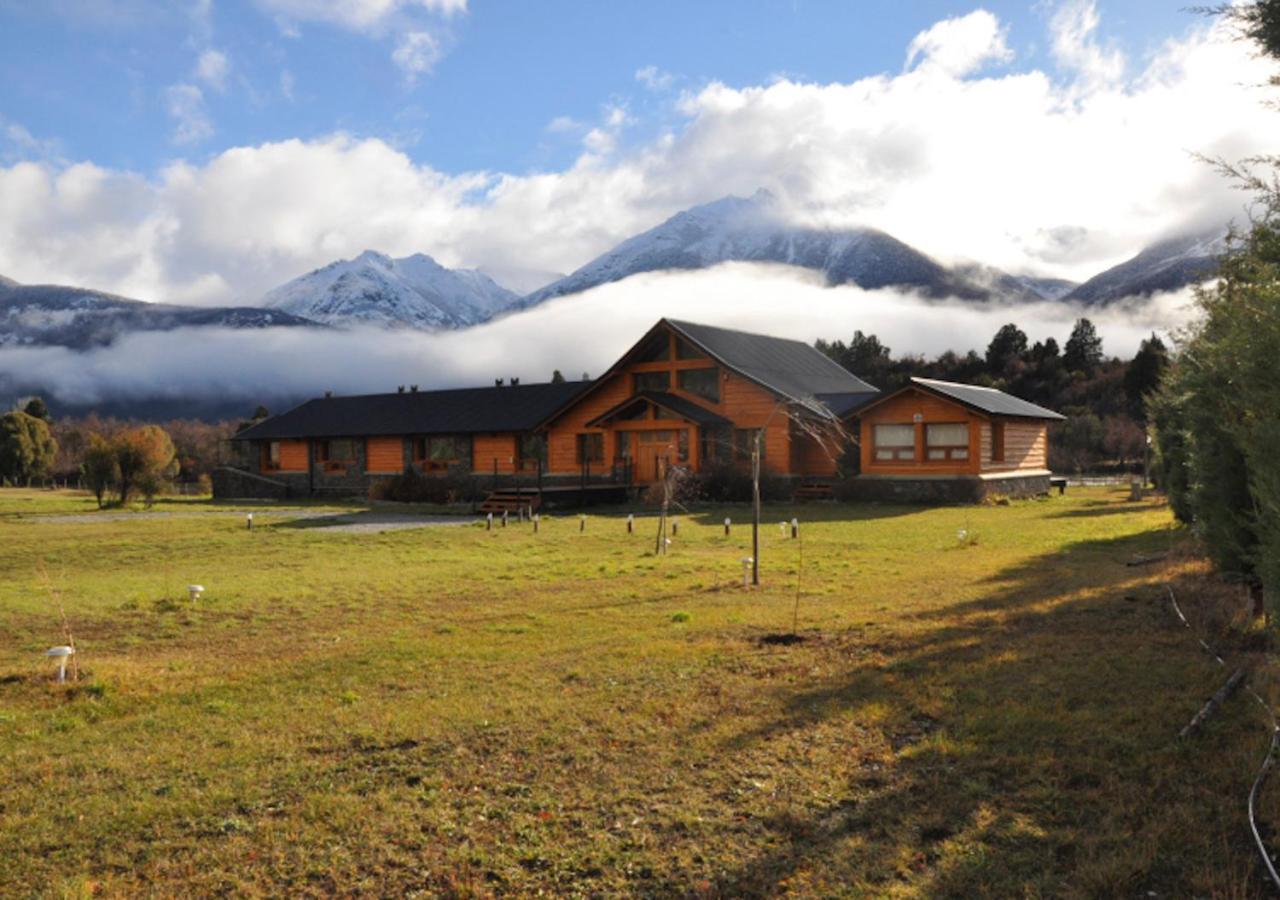 Hosteria Ruca Kitai Villa Lago Rivadavia Exterior foto